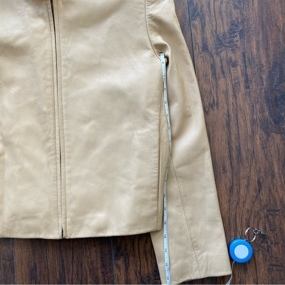 Tanners Avenue Women Leather Jacket - Picture 16 of 16